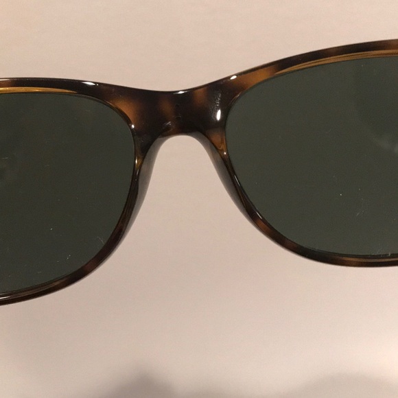 BRAND NEW Ray Ban Wayfarer Classic Sunglasses - Picture 7 of 8
